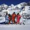 Madonna di Campiglio, sciare con i maestri del Carlo Magno Hotel SPA & Resort