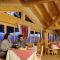 Cena al ristorante baita: Carlo Magno Hotel SPA & Resort di Madonna di Campiglio